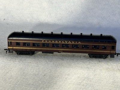 Nice Concor PENNSY RR 67’ - 5 Car Passenger Set/Interiors HO (Incorrect Boxes)