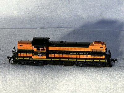 Nice Atlas/KATO Great Northern RR RS-1 Loco HO ( NO BOX)