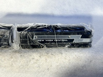 Nice Stewart NYC  RR LIGHTNING STRIPE F-3 A/B Set A Pwrd./B Unpwrd. HO