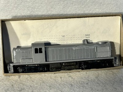 Cool Stewart Undecorated RS-3 Loco Kits HO (Kits Are Partially Assembled)
