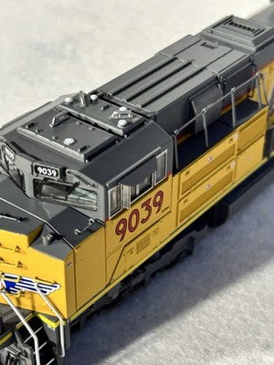 Regal BLI Union Pacific RR “Building America” Scheme SD-70ACE DCC Ready HO