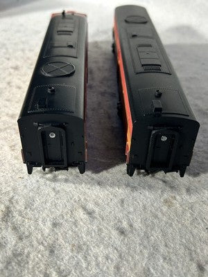 Nice Athearn Southern Pacific RR ALCO PA/B + 9-Car Passenger Set HO (Ex-Boxes)