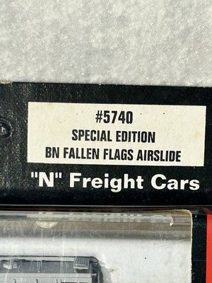 Nice Atlas Fallen Flags RR Covered Hoppers 3-Car Set N Gauge