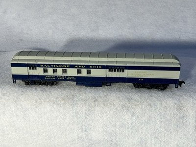 Cool Athearn Baltimore & Ohio RR F-7 A-B-A/6-Car Pass Set HO A & B Powered