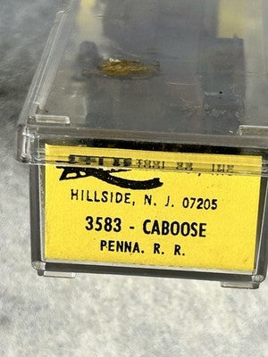 Nice ATLAS Pennsylvania RR Caboose  N Gauge