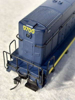 Sharp Walthers HR-10-44 Central Of New Jersey RR HO Switcher ( Incorrect Box)