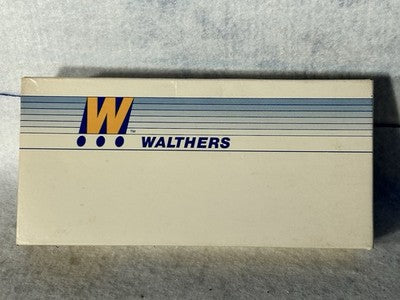 Nice Walthers Santa Fe Grand Canyon RR 40’ Wood Reefer Car  HO