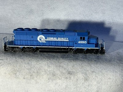 Striking Athearn Blue Box Conrail RR SD-40-2 Diesel Engine HO
