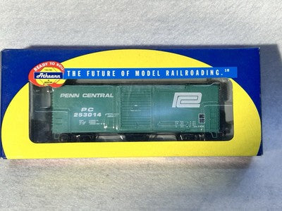 Nice Athearn RTR Box Cars HO(PRICE IS PER CAR-PLEASE SPECIFY WHICH ONE YOU WANT)