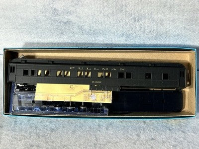 Nice Athearn Santa Fe RR 4 Car Passenger Set HO