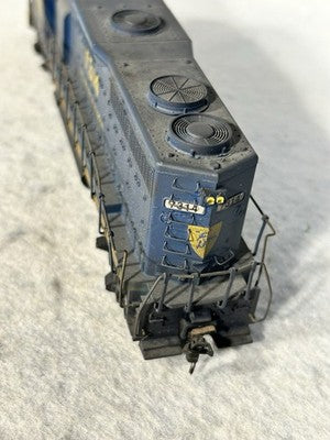 Athearn Custom Painted/Detailed Weathered D & H RR GP-38-2 Loco HO(Ex 1 Awning)