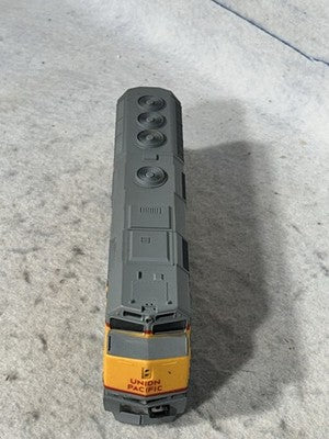 Clean Life Like Union Pacific RR F-40 PH HO (Ex Box)