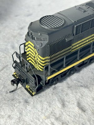 Rare Atlas/KATO Alco RSD-12 Nickel Plate RR Loco HO
