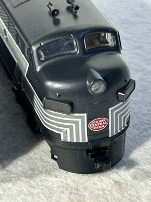 Nice Stewart/KATO NYC  RR LIGHTNING STRIPE F-3 A/B/A Set A’s Pwrd./ B Unpwrd. HO