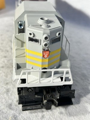 Lionel O Gauge Canadian Pacific SD-24 Maple Leaf Limited Train Set