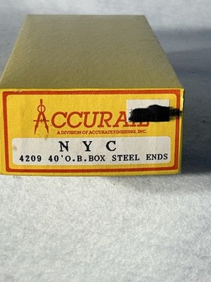 Select Accurail Various RR 40’ Box Car  Kits HO