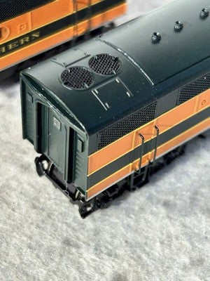 Nice Intermountain GN Empire Builder RR  FT-A/B Both Units Pwrd. Locomotive Set