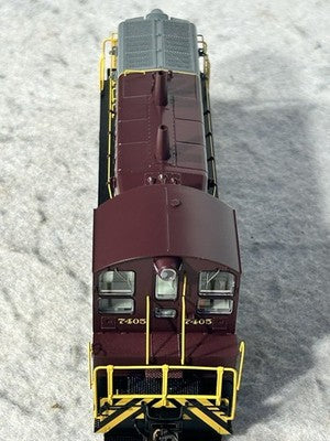 Nice Rapido Canadian Pacific RR SW-9 Switcher Engine #7403 DCC Ready HO