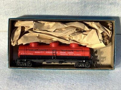 Athearn 17,000 Gallon Tank Car Kits (PLEASE SPECIFY WHICH ONE YOU WANT) HO￼