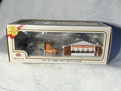 Cool Model Power Thruway Truck Stop Lighted With  People/18 Wheeler HO