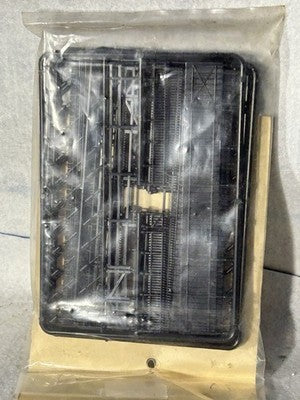 Nice Central Valley HO Fencing Kit