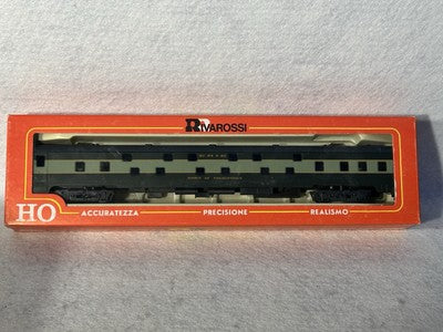 Classic Rivarossi Erie RR E-8 2 engine/6 Car Passenger (Set Pow./Dum.) HO