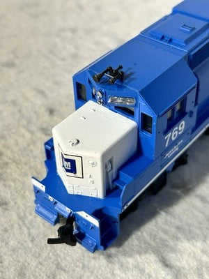 Handsome Athearn SD-40 Pwrd./GP-38 Dummy EMD lease Units HO