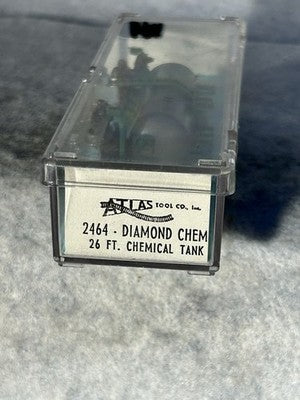 Nice  ATLAS 26’ Diamond Chemical Tank Car N Gauge