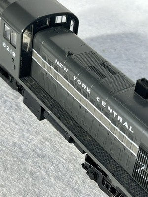 Nice KATO New York Central RR RS-2 Loco HO DCC Ready