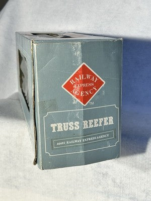 Nice REA G Scale Railway Express Agency 40’ Truss Reefer