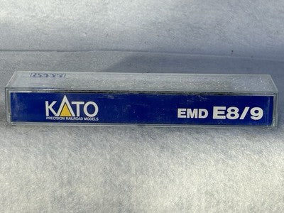 Nice  KATO Undecorated E-8/9 A Diesel Engine N GAUGE