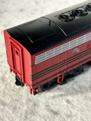 Striking Stewart/KATO Lehigh Valley RR F-7A/B Phase I Set A Pwrd./B Unpwrd. HO