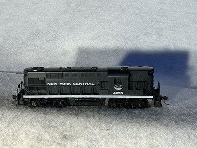 Vintage AtlasKATO New York Central RR Alco RS-11 Locomotive HO (Ex Box)