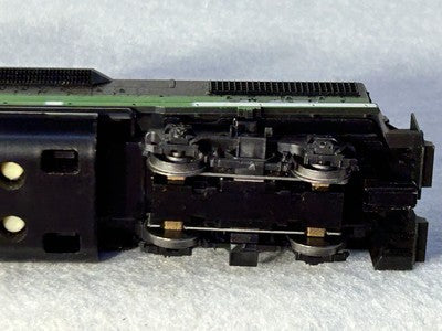 Nice Athearn Burlington Northern RR GP-38-2 Diesel Engine HO