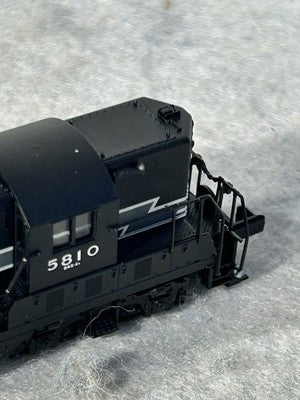 Handsome Atlas New York Central RR Lightning Scheme GP-7 # 5810 Loco N Gauge