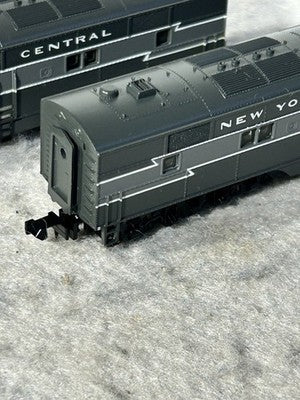 Vintage Life Like New York Central RR Lightning Scheme E-7 Loco Set A/B  N Gauge