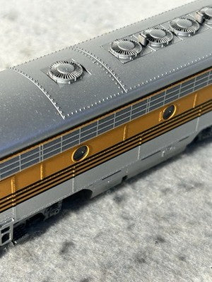 Nice Stewart/KATO Denver & Rio Grande RR F-7B Unpowered HO (Ex-Box Cover)
