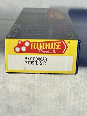 Handsome Roundhouse Mo Pac RR 50’ Box Cars HO