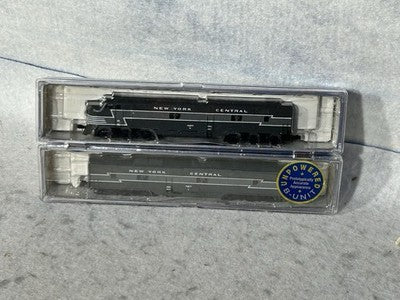 Vintage Life Like New York Central RR Lightning Scheme E-7 Loco Set A/B  N Gauge