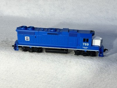 Handsome Athearn SD-40 Pwrd./GP-38 Dummy EMD lease Units HO