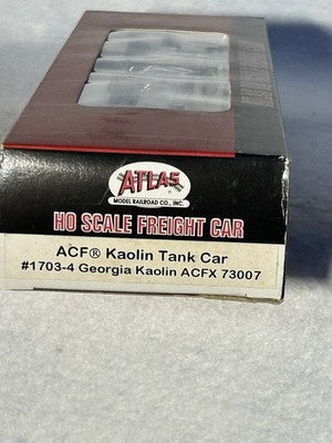 Nice Atlas Single Mixed Kaolin Single Dome Tank Cars HO