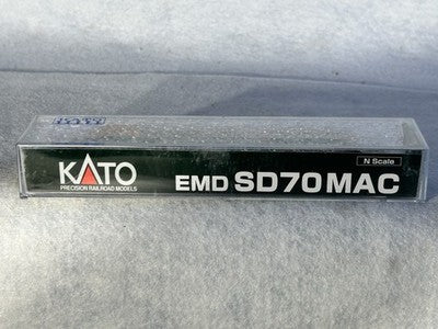 Beautiful KATO BNSF RR SD-70MAC Diesel Engine N GAUGE