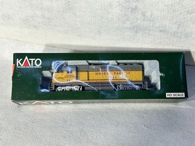 Stalwart KATO Union Pacific Railroad GP-35 Diesel Engine HO
