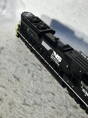 Regal BLI Norfolk Southern RR SD-70ACE DCC /Paragon 4 Sound/Smoke HO