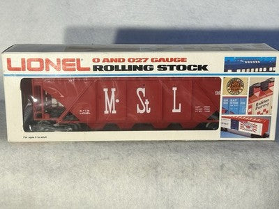 Beautiful Lionel Service Station Train Set Minneapolis & St. Paul RR O Gauge