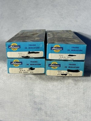 Cool Athearn Pennsylvania RR F-7 A-B-B-A Engine Set HO 2 Powered; 2 Unpowered