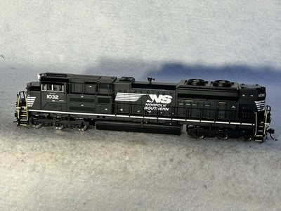 Regal BLI Norfolk Southern RR SD-70ACE DCC /Paragon 4 Sound/Smoke HO