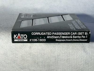 Beautiful KATO Santa Fe Corrugated 4-Car Passenger Set “B”  N GAUGE