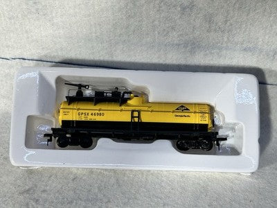 Cool Walthers Georgia Pacific Fire Fighting Tank  Car HO