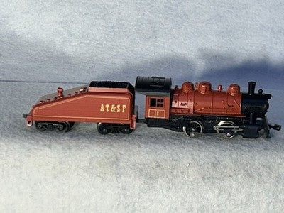 Beautiful Model Power Vintage Santa Fe  4-4-0 Steam Loco HO